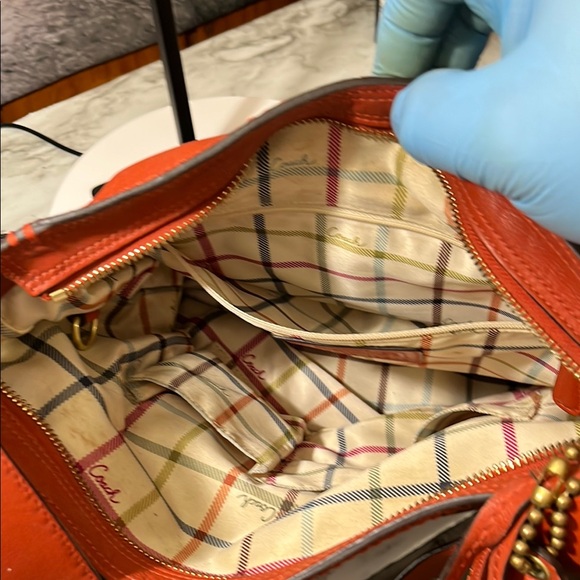 🍁Coach Originals 1941 Archive  Duffle/Crossbody Glove tanned Leather Red /Orange - Picture 17 of 17